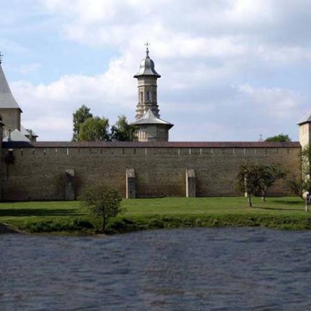 monastery dragomirna