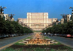 Art Gallery in Ceausescu'Palace in Bucharest                                                                                                                                                                                                                   