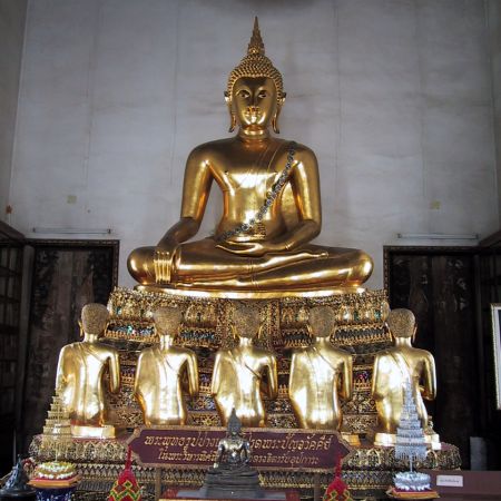 golden buddha