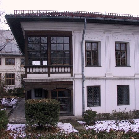 outsied pallady museum