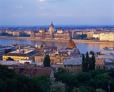 budapesta statui