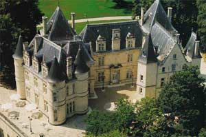chateau de mirambeau