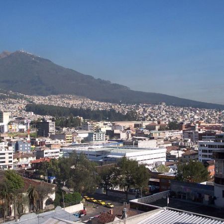 quito ansamblu