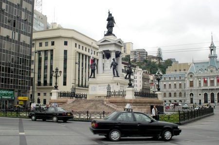 monument valparaiso