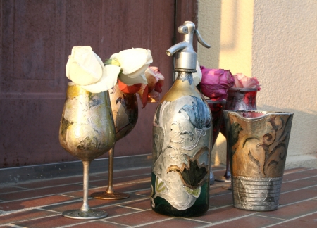 Painted Wine Glasses and Bottles / Scorobete Renata