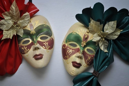 Decorative masks / Cozma  Lucian