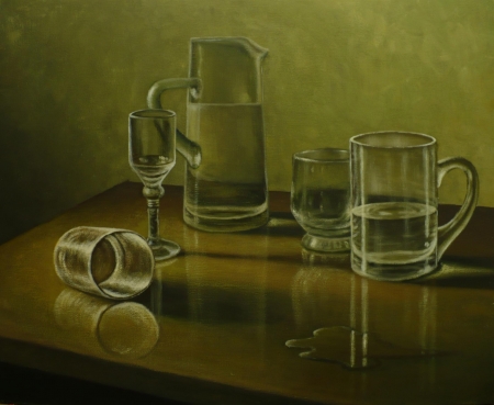 glas on table / Sandu Eduard
