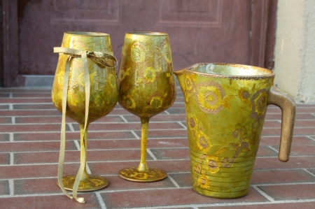 Painted Wine Glasses / Scorobete Renata