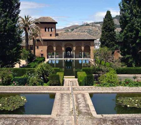 Alhambra                                                                                                                                                                                                                                                       