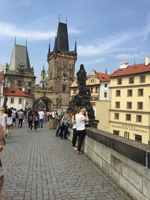 Praga, Podul Carol