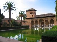 Palatul Alhambra un simbol etern al Spaniei maure