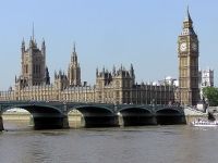 Palatul Westminster un simbol londonez