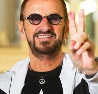 Ringo Starr de la The Beatles la Locomotiva Thomas