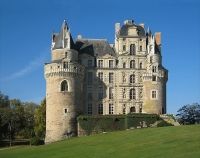 Castelul Brissac Colosul de pe Valea Loirei
