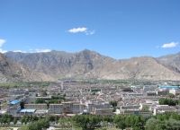 Lhasa orasul sacru al Tibetului