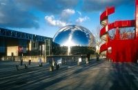 Parcul Stiintific si Industrial La Villette din Paris