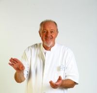 Galerie FOTO: Vladimir Gaitan marcheaza o noua colaborare cu fiica sa, in Ultimul corupt din Romania