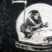 Lucrarea Brace Yourself de misteriosul Banksy s a vandut cu peste doua milioane de dolari
