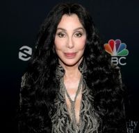 Cher anunta un film biografic