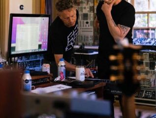 Depeche Mode din nou in studio