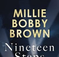 Millie Bobby Brown Eleven din Stranger Things isi va lansa in septembrie romanul de debut