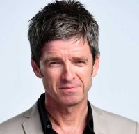 Noel Gallagher va lansa mai multe piese inedite din perioada Oasis
